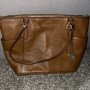 Micheal Kors bag